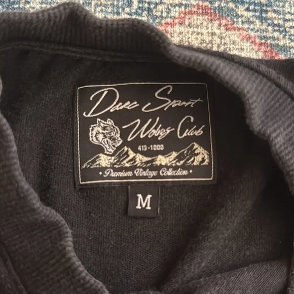 Darc Sport Wolves Distressed Tee - Picture 6 of 6